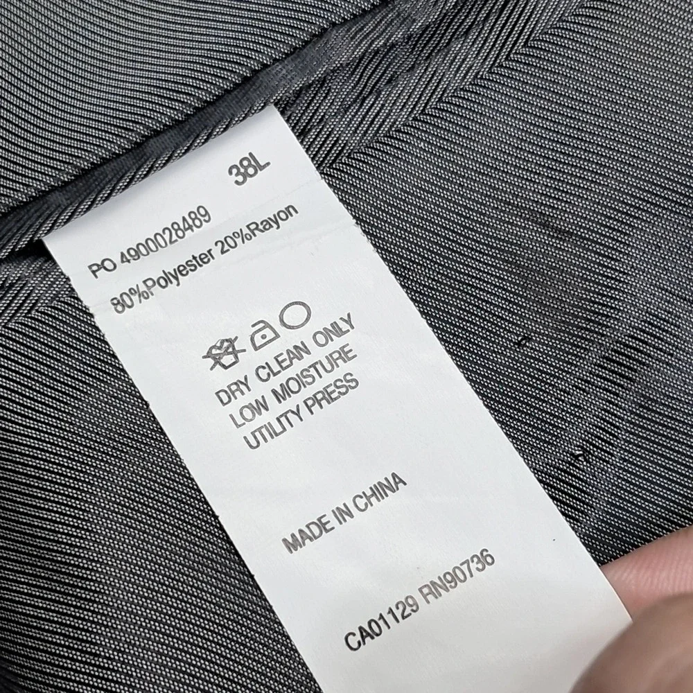 Calvin Klein Mens 2 Piece Suit 38L 30x32 Sharkskin Gray Herringbone Blazer Pant